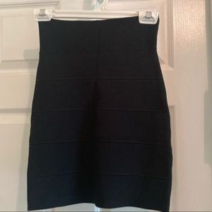 BCBG Maxazaria bandage pencil mini skirt black XS